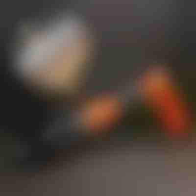 Integrovaný pneumatický hřebíkovač | NAILBLAST